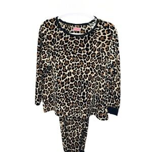 Kate Spade Velour Leopard Lounge Set Medium